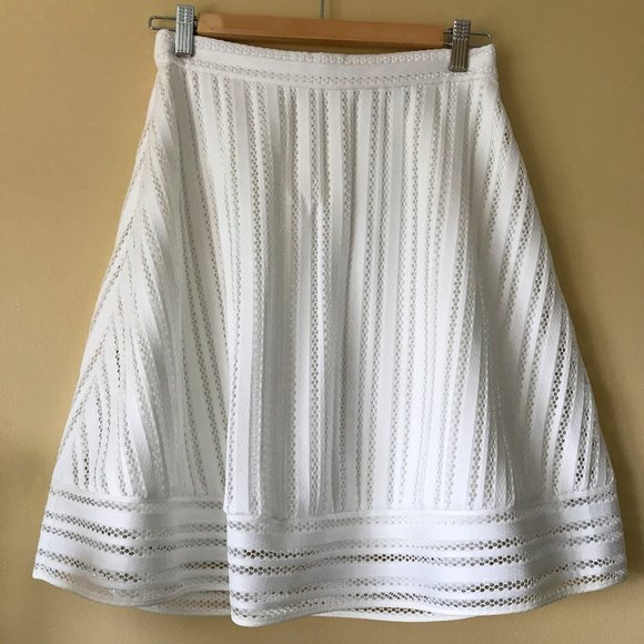 J Crew white eyelet skirt - Picture 2 of 3